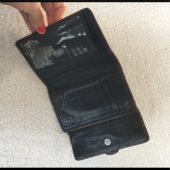 Brighton leather wallet. - Picture 5 of 7